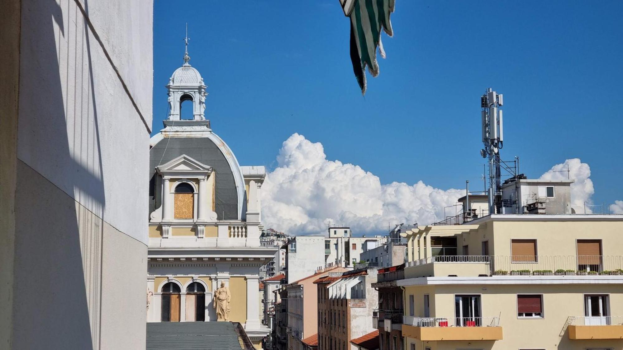 Milano Apartment Trieszt Kültér fotó